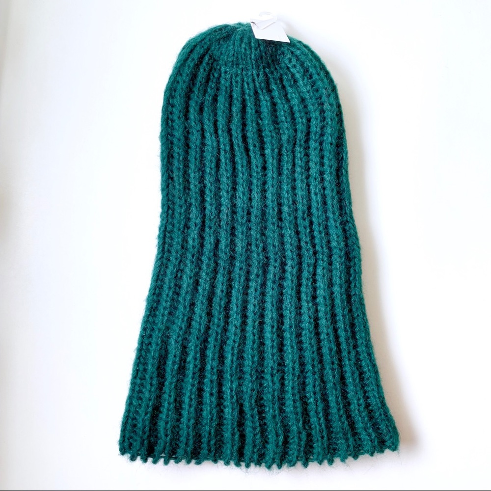 Extra- long Knit Cap